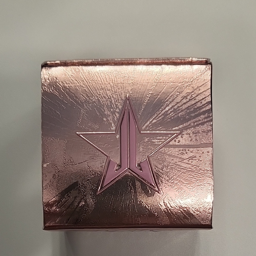 Jeffree Star Eye Gloss